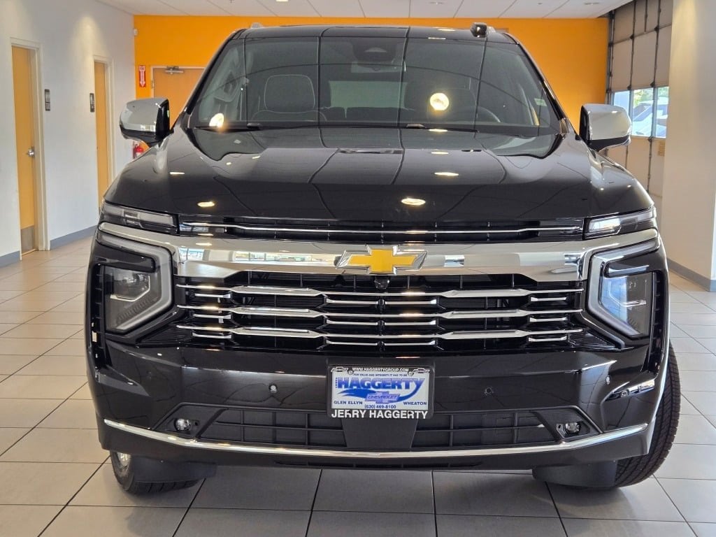 2025 CHEVROLET SUBURBAN - Image 2