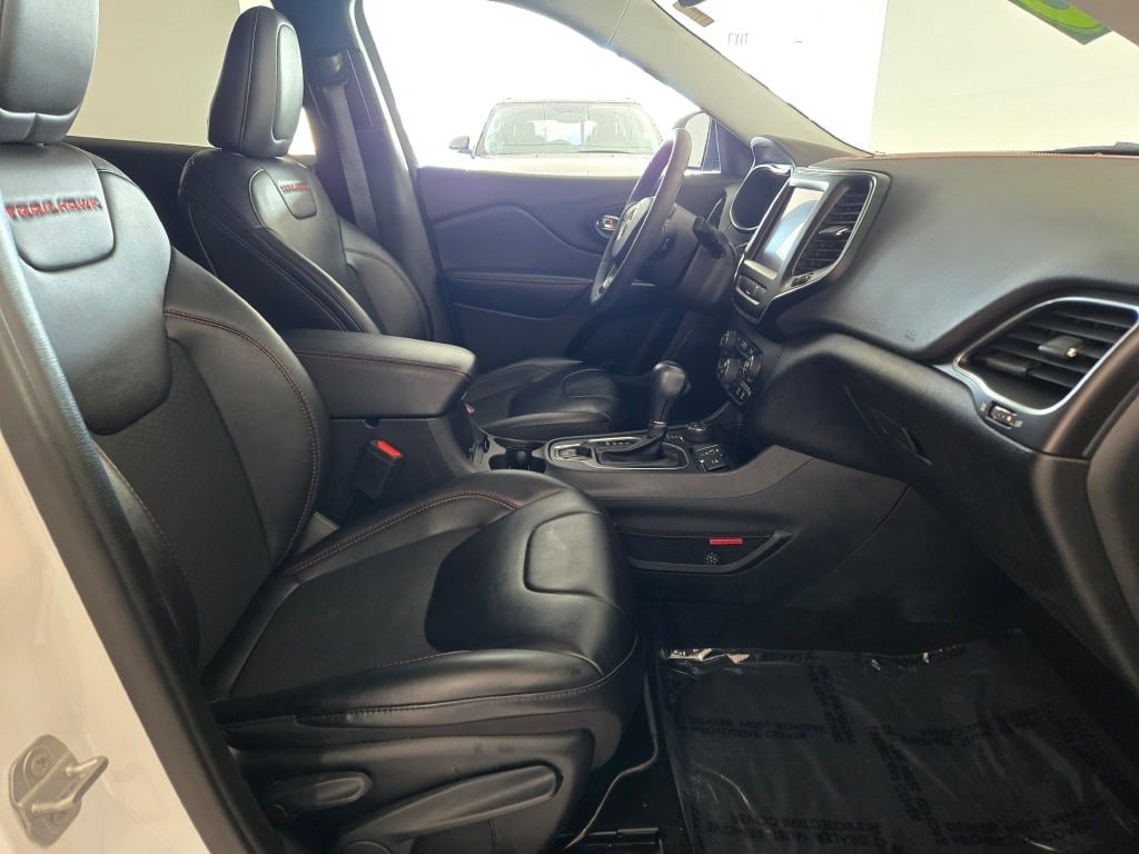 2022 JEEP CHEROKEE - Image 5