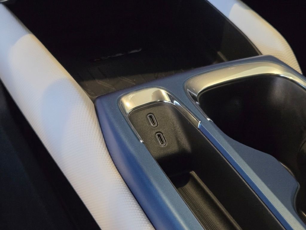 2026 Chevrolet Equinox EV 2LT - Photo 27