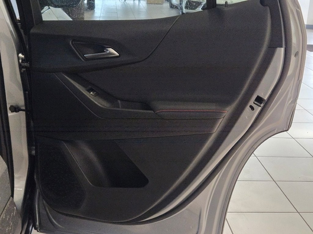 2026 CHEVROLET EQUINOX - Image 9