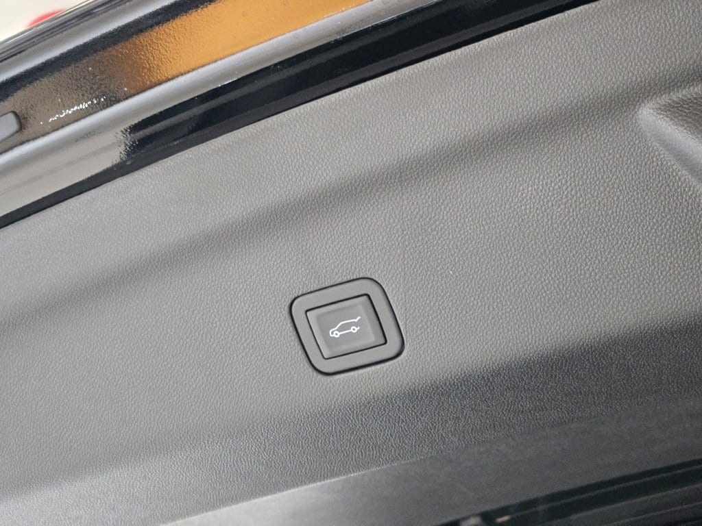 2025 CHEVROLET TAHOE - Image 14