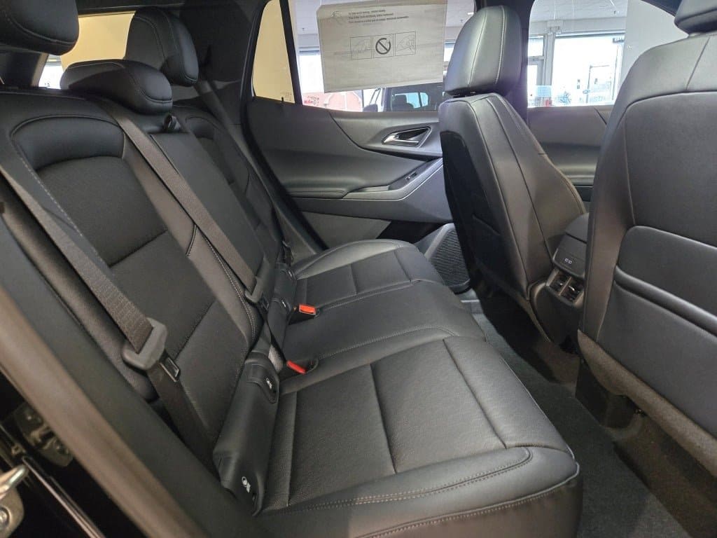 2026 CHEVROLET EQUINOX - Image 9