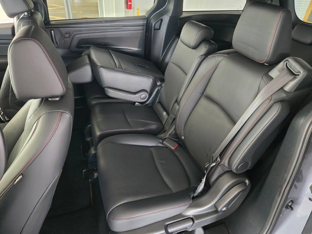 2023 Honda Odyssey SPORT - Photo 17