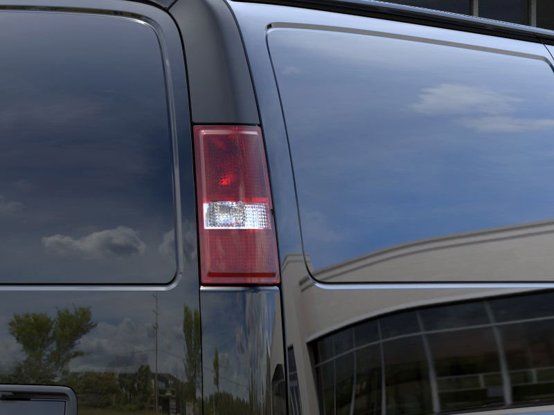 2025 CHEVROLET EXPRESS - Image 35