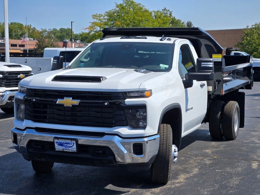 New 2025 Chevrolet Silverado 3500 HD Chassis Cab Work Truck Truck