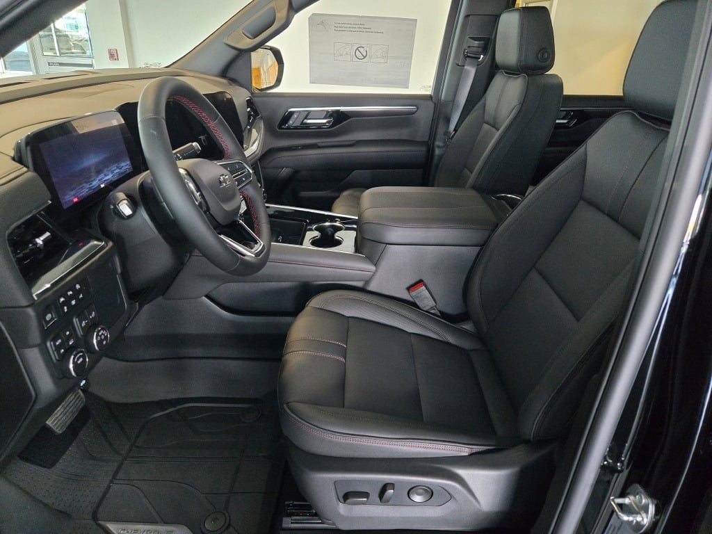 2026 Chevrolet Tahoe RST - Photo 23