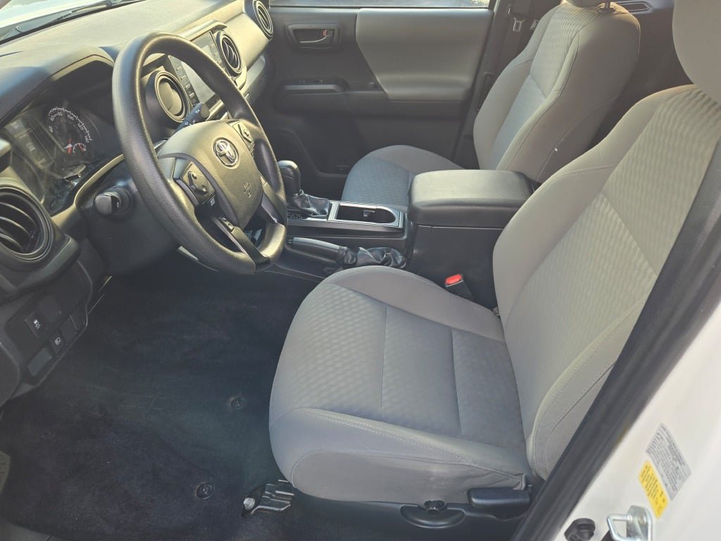 2022 Toyota Tacoma SR - Photo 22