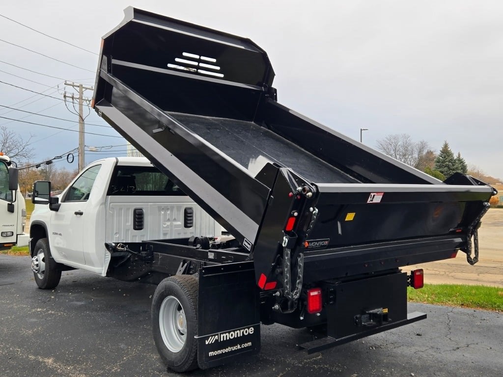 2025 CHEVROLET SILVERADO HD - Image 27