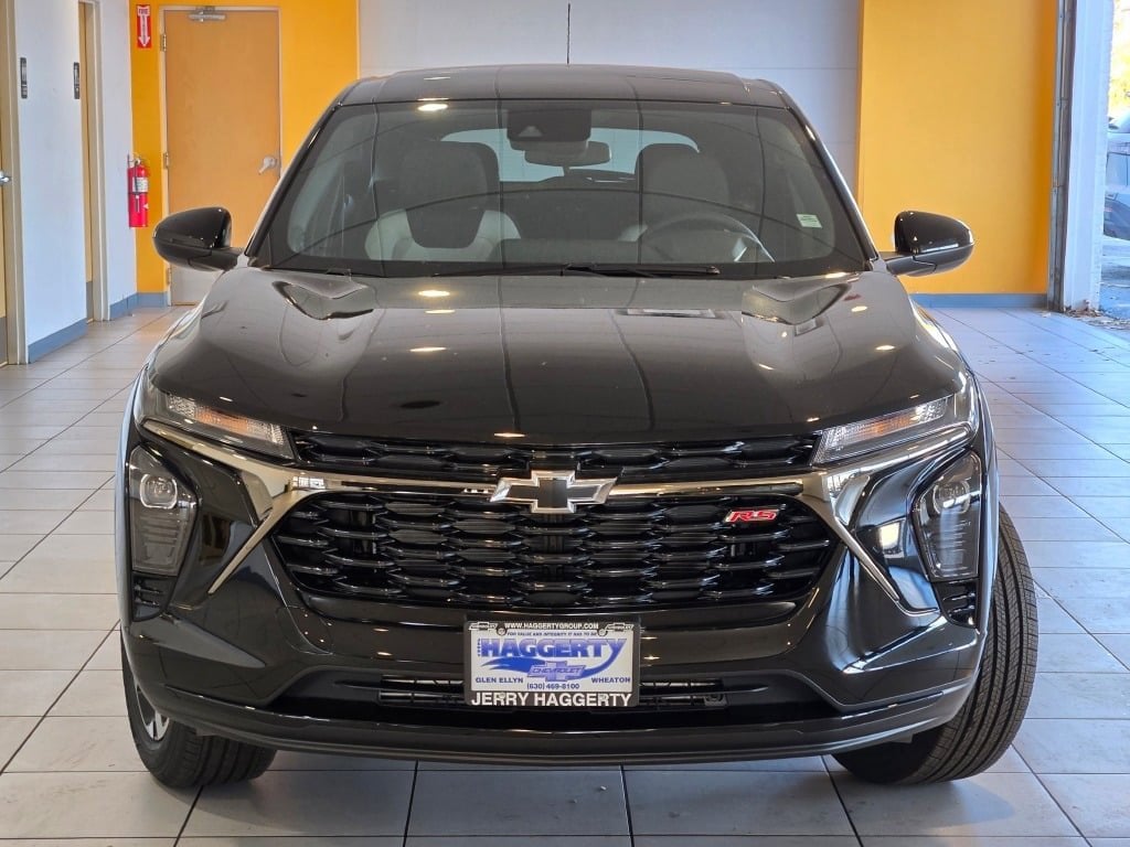 2026 CHEVROLET TRAX - Image 2