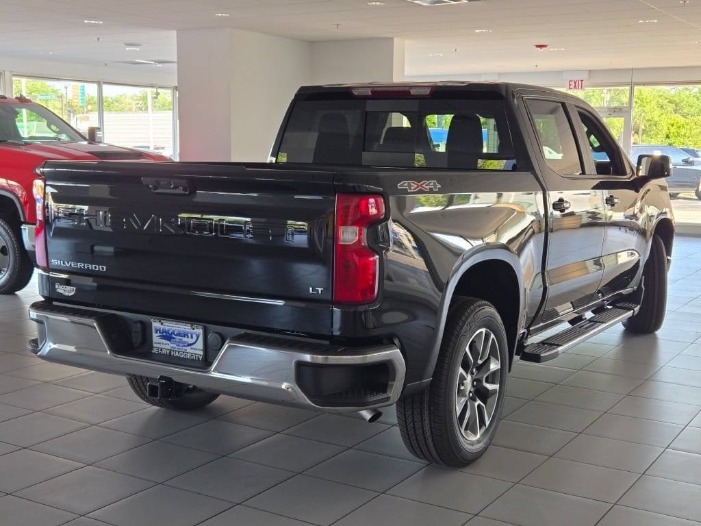 2026 Chevrolet Silverado 1500 LT - Photo 11
