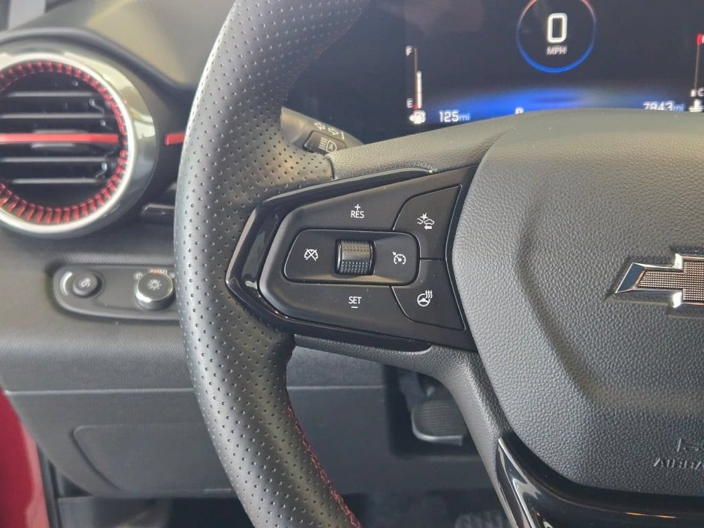 2024 Chevrolet Trax RS - Photo 30