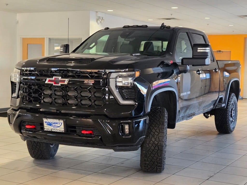 2026 CHEVROLET SILVERADO HD - Image 4