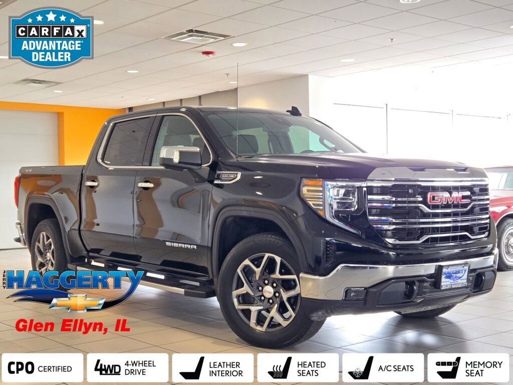 2022 GMC Sierra 4WD Crew Cab Short Box SLT's photo