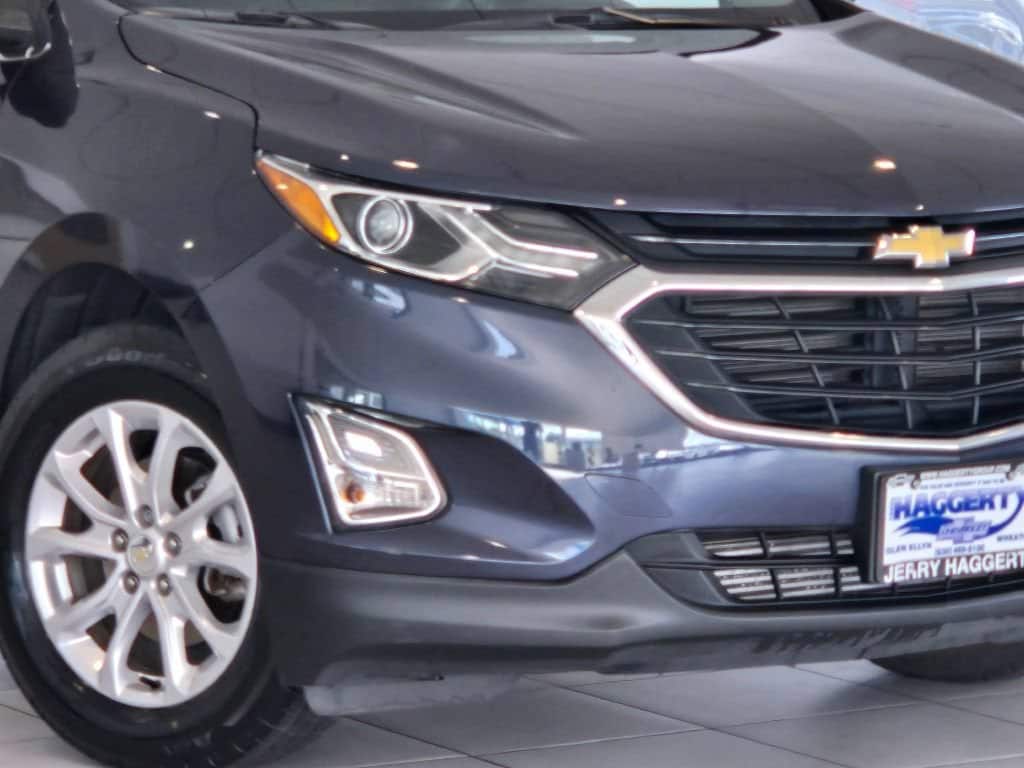 Used 2018 Chevrolet Equinox LT with VIN 3GNAXJEV9JS639862 for sale in Glen Ellyn, IL