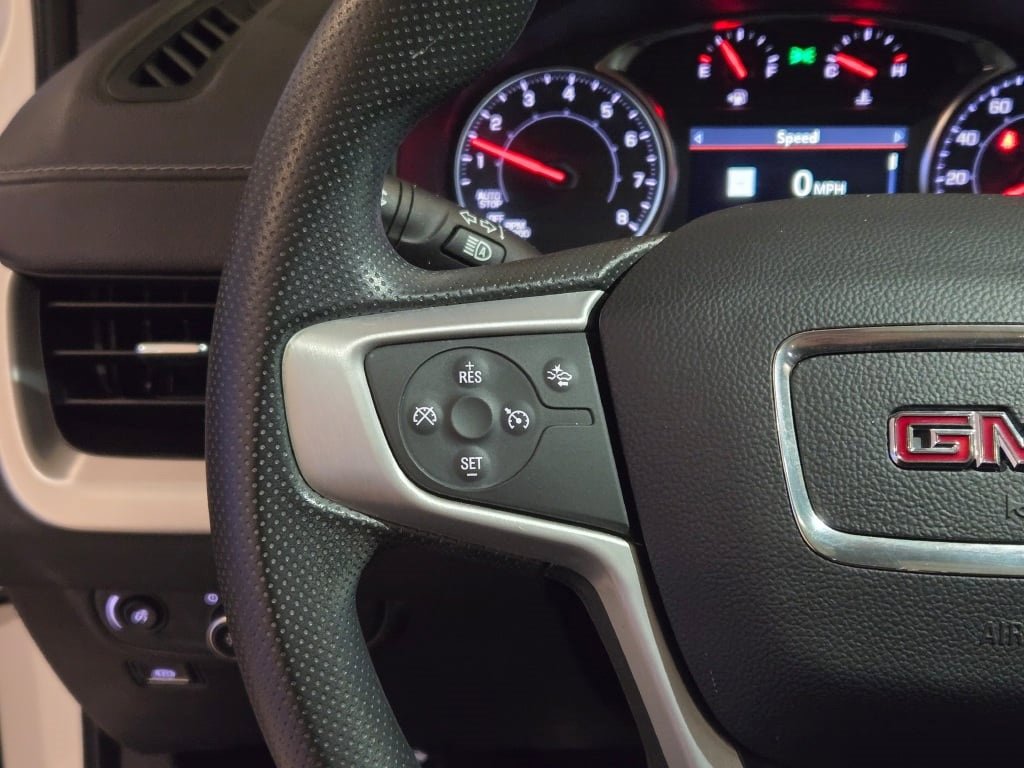 2023 GMC TERRAIN - Image 31