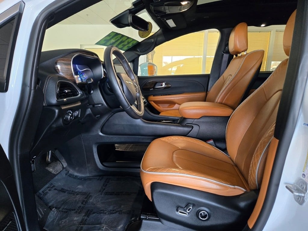 2021 CHRYSLER PACIFICA - Image 25