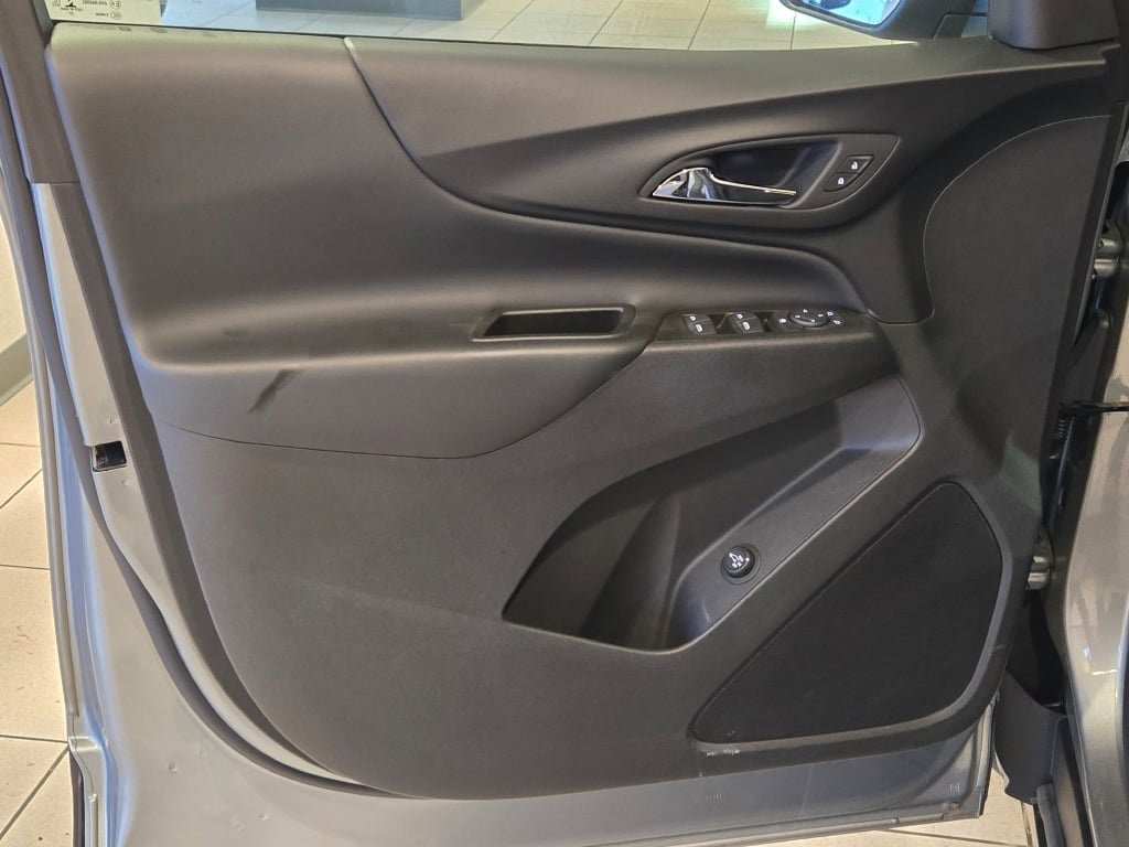 2023 CHEVROLET EQUINOX - Image 18