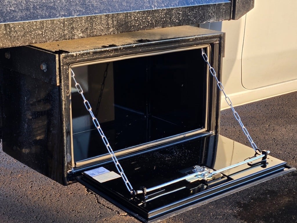 2025 CHEVROLET SILVERADO HD - Image 12