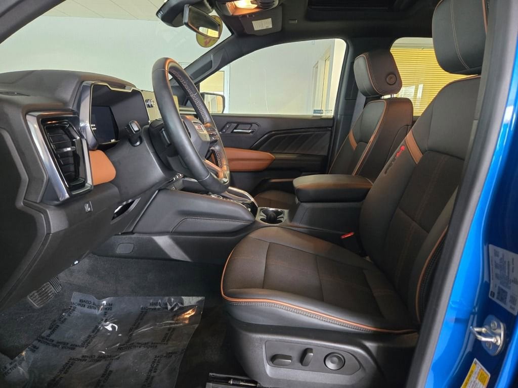 2024 GMC Canyon AT4 - Photo 23
