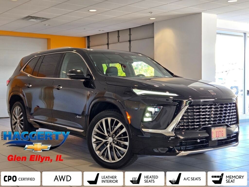 2025 Buick Enclave Avenir's photo