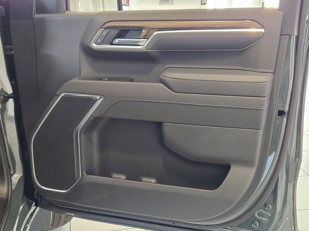 2026 CHEVROLET SILVERADO - Image 4