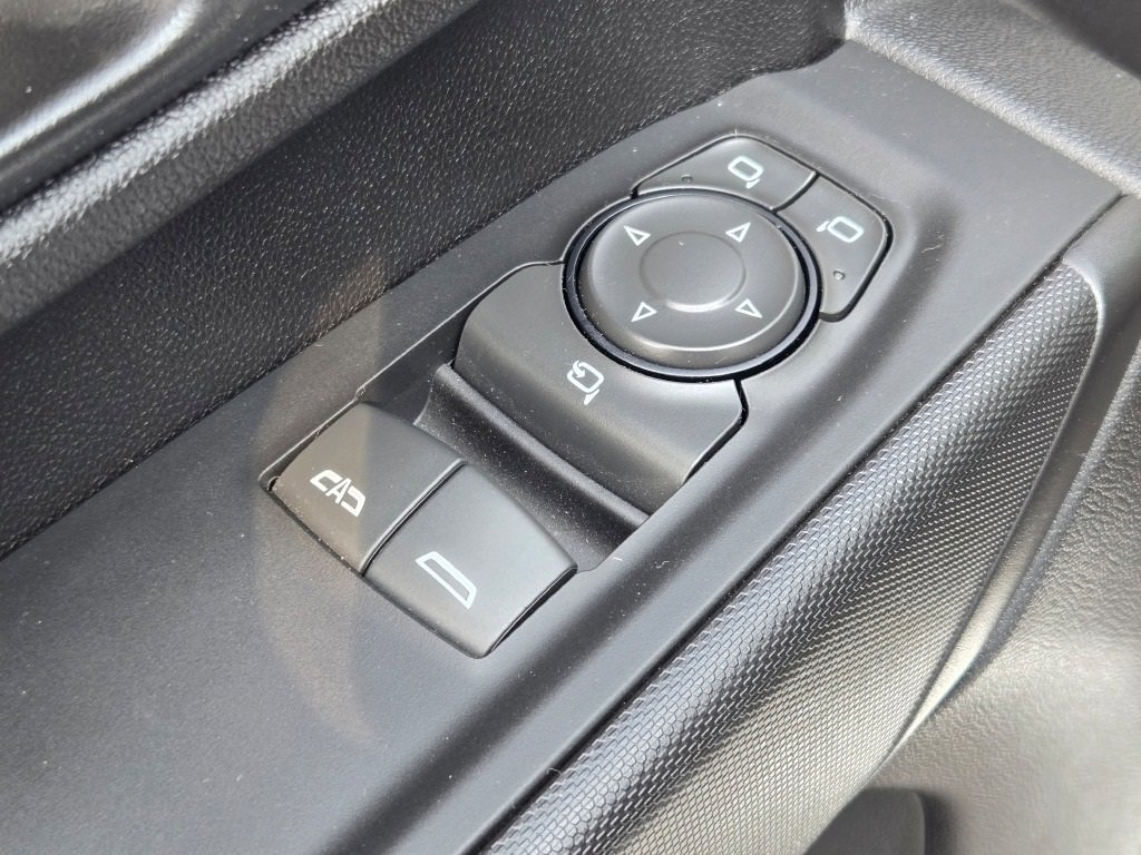 2025 CHEVROLET SILVERADO HD - Image 11