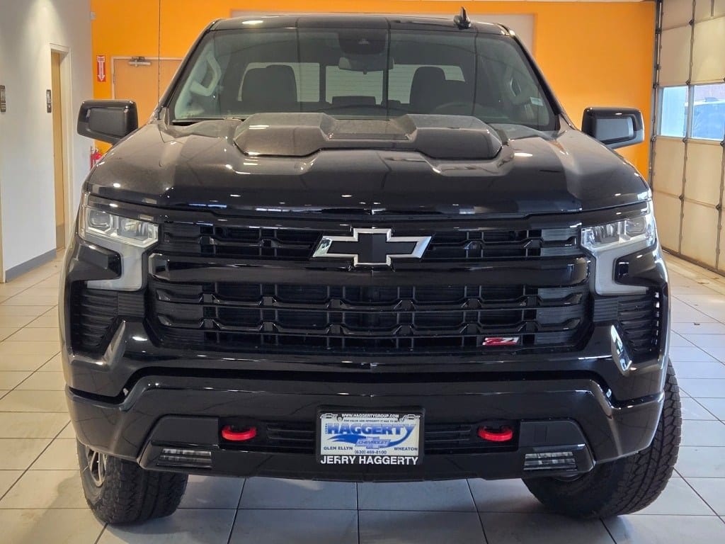 2026 CHEVROLET SILVERADO - Image 2