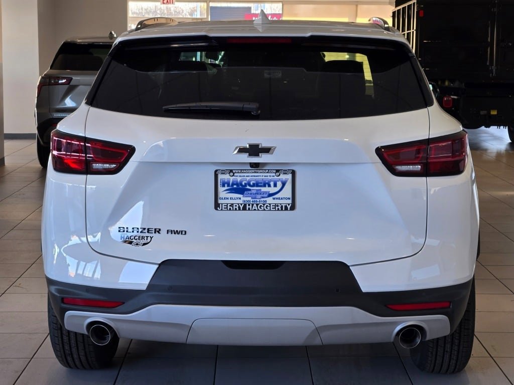 2026 CHEVROLET BLAZER - Image 11