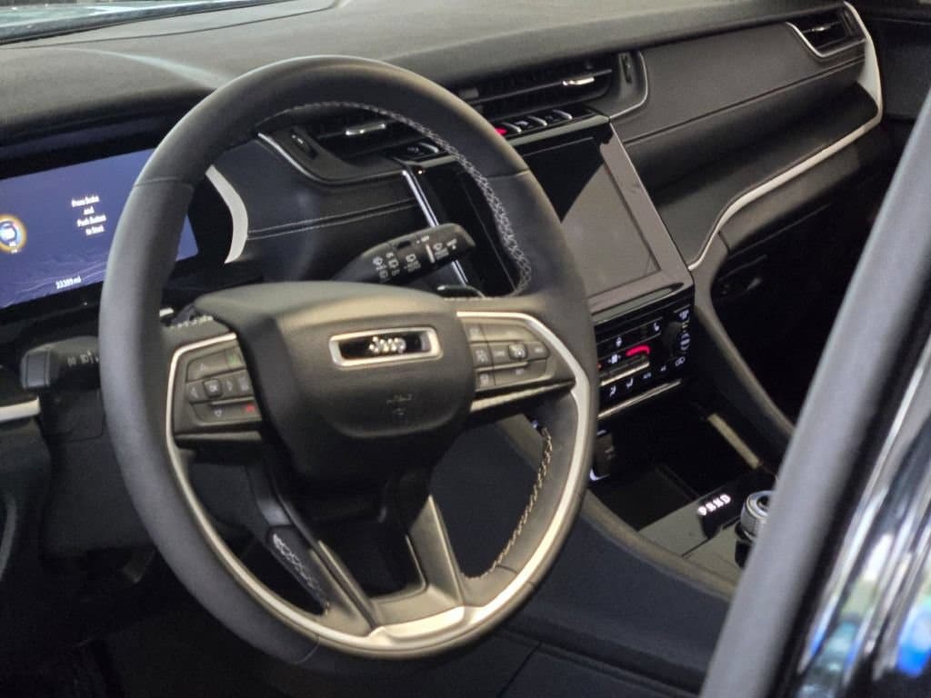 2023 Jeep Grand Cherokee L Altitude - Photo 25