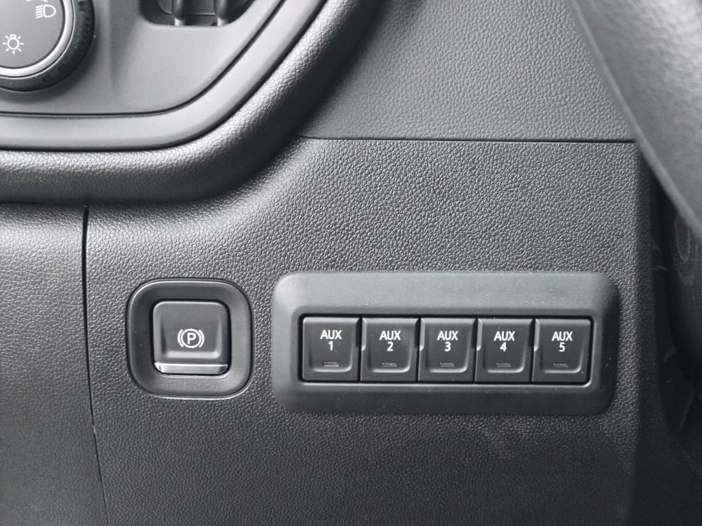 2026 CHEVROLET SILVERADO HD - Image 22