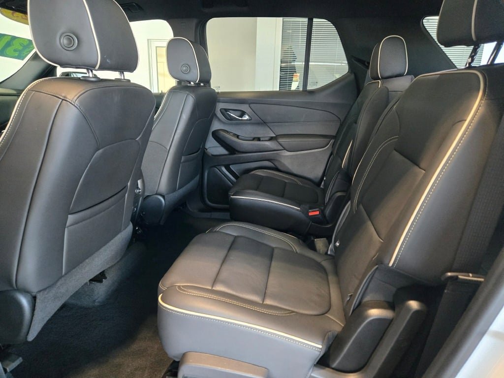 2023 CHEVROLET TRAVERSE - Image 17