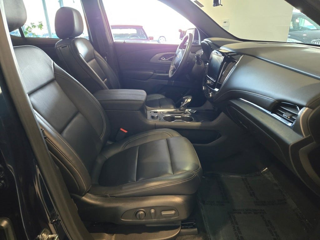 2023 CHEVROLET TRAVERSE - Image 5