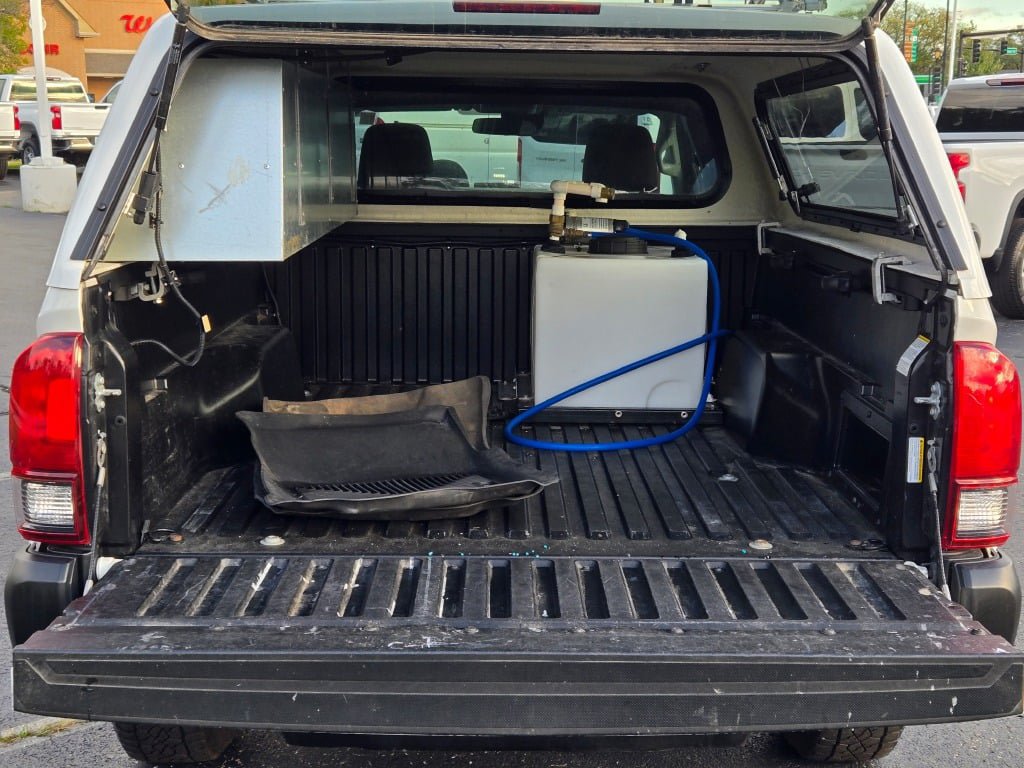 2022 Toyota Tacoma SR - Photo 16