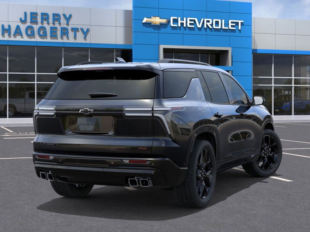 2026 Chevrolet Traverse RS photo 2