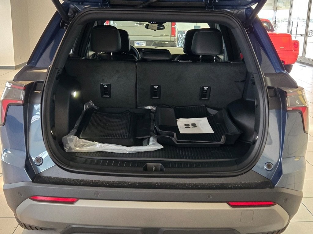 2026 CHEVROLET EQUINOX - Image 11