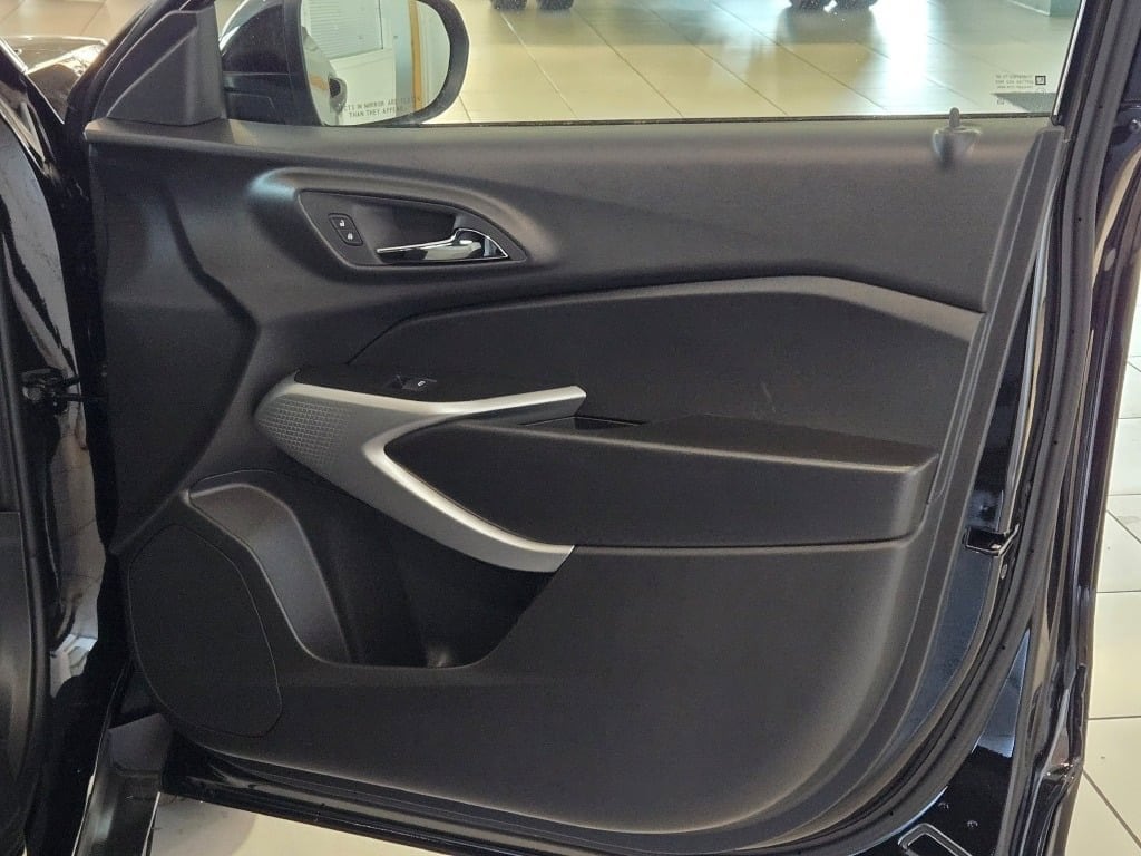 New 2026 Chevrolet Trax 1RS SUV