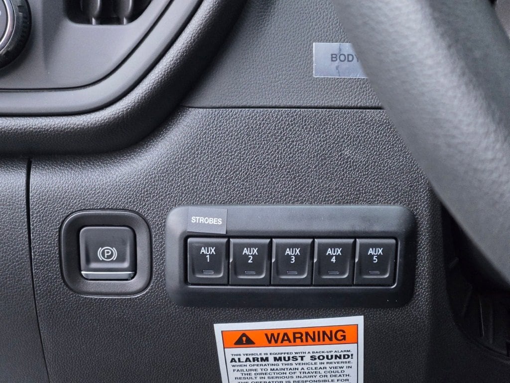 2025 CHEVROLET SILVERADO HD - Image 20