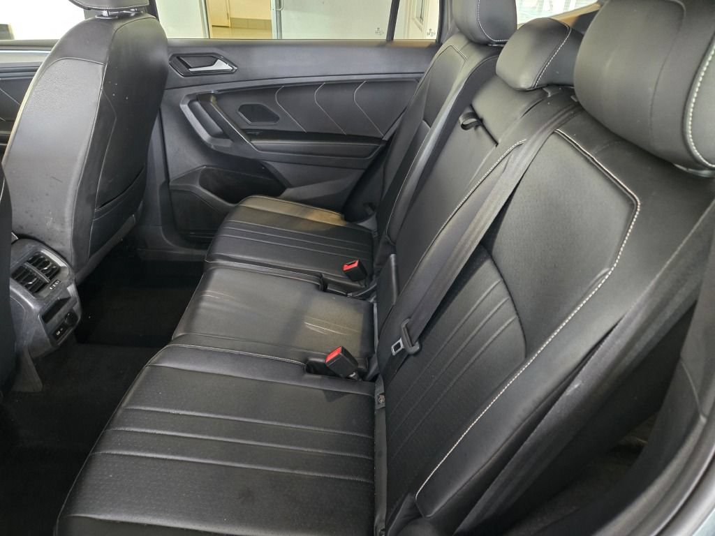 2022 Volkswagen Tiguan SE R-LINE BLACK - Photo 16