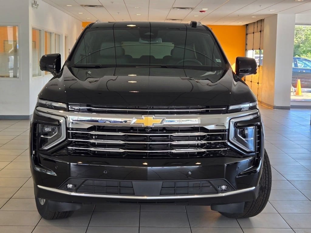 New 2026 Chevrolet Suburban LT SUV