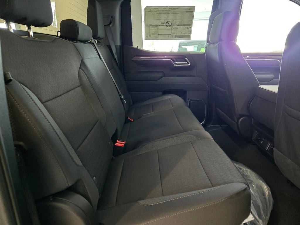 2026 CHEVROLET SILVERADO - Image 8