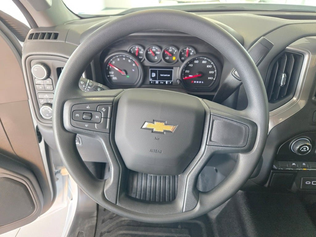 2026 CHEVROLET SILVERADO - Image 23