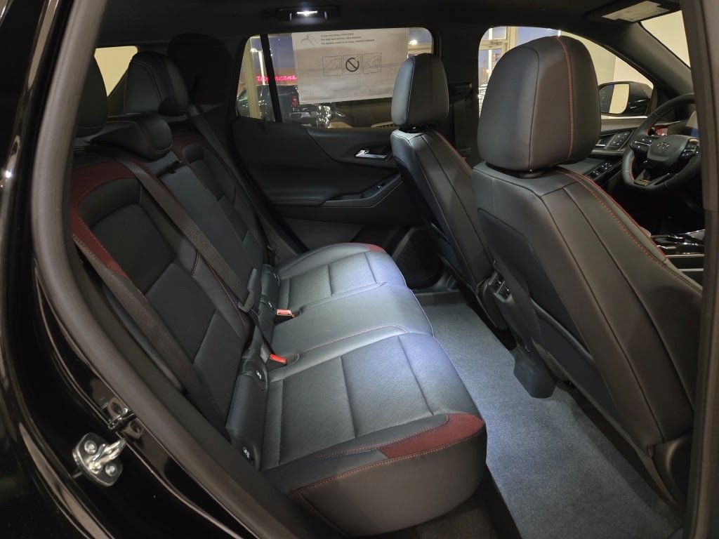 2026 CHEVROLET EQUINOX - Image 10