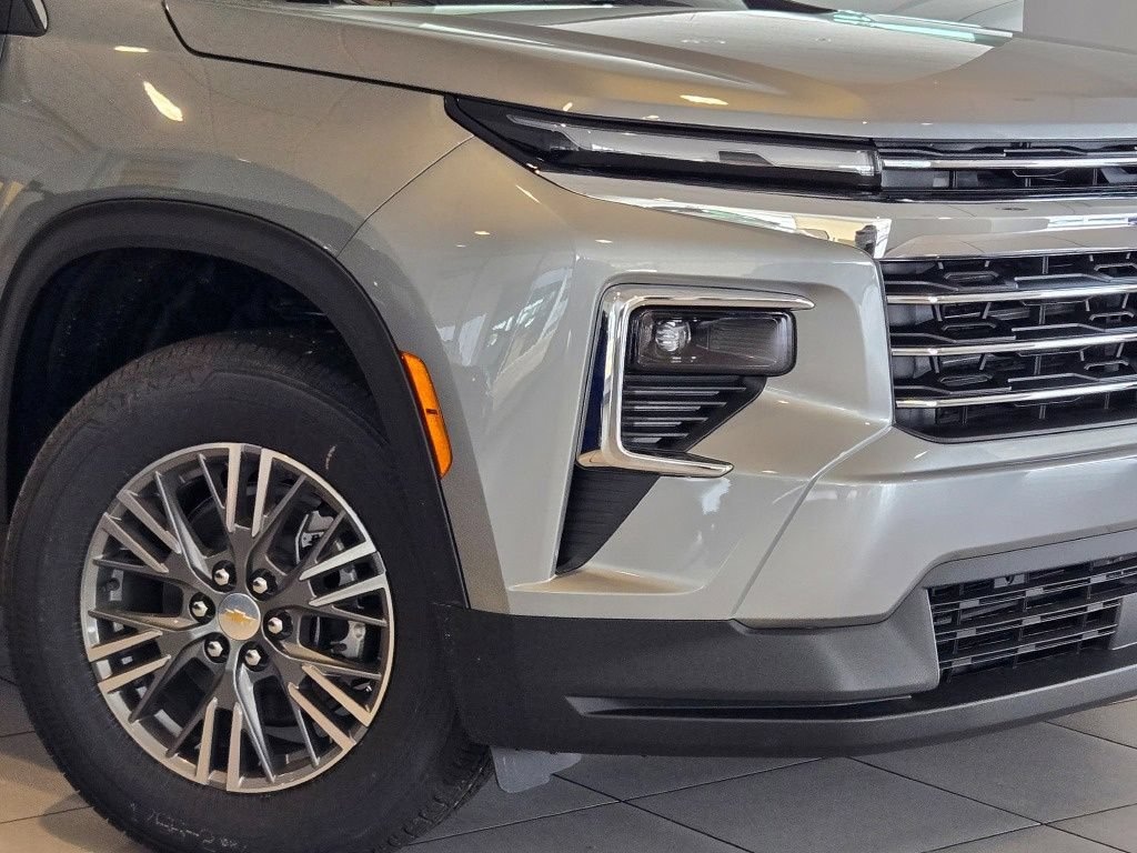 New 2027 Chevrolet Traverse LT SUV
