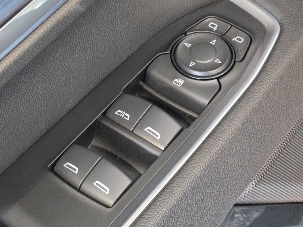 2026 CHEVROLET SILVERADO - Image 15