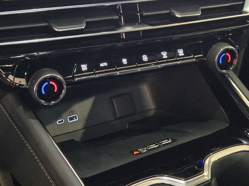 2026 Chevrolet Traverse LT - Photo 26