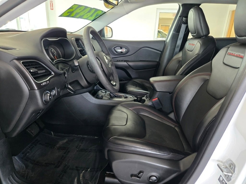 2022 JEEP CHEROKEE - Image 21