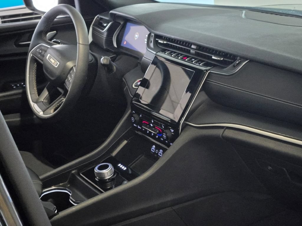 2023 Jeep Grand Cherokee L Altitude - Photo 7
