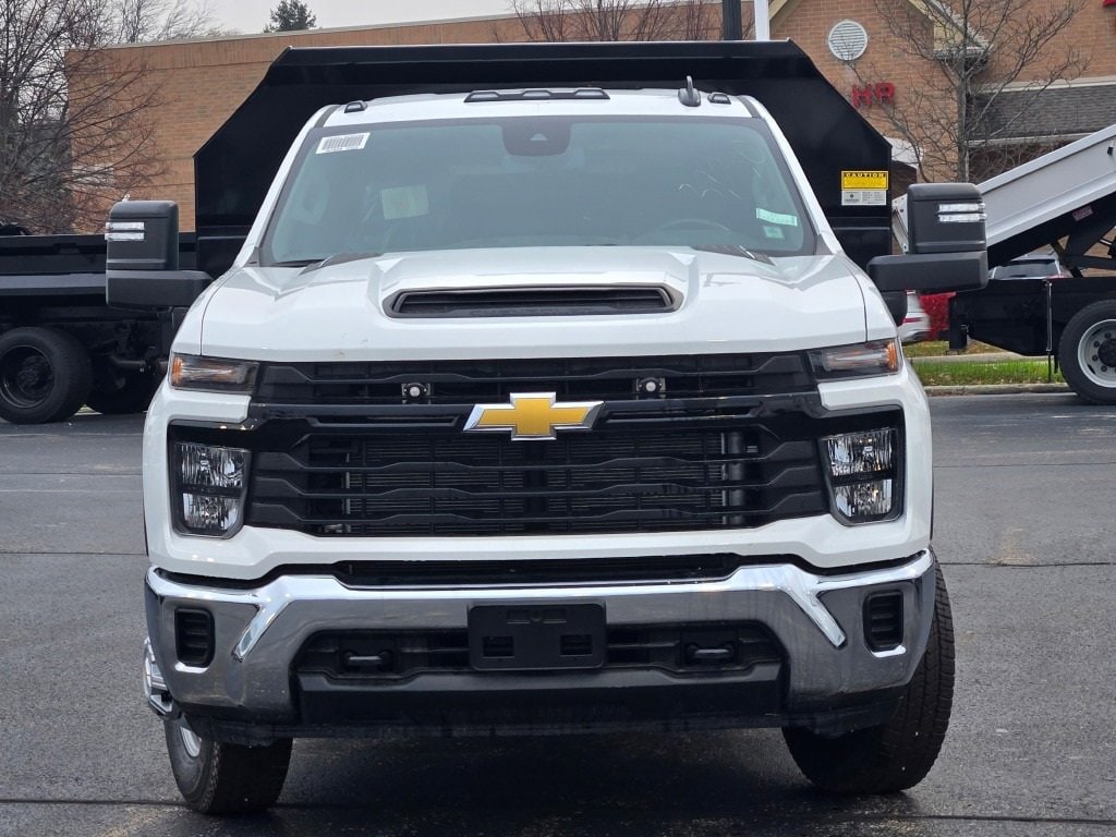 2025 CHEVROLET SILVERADO HD - Image 2
