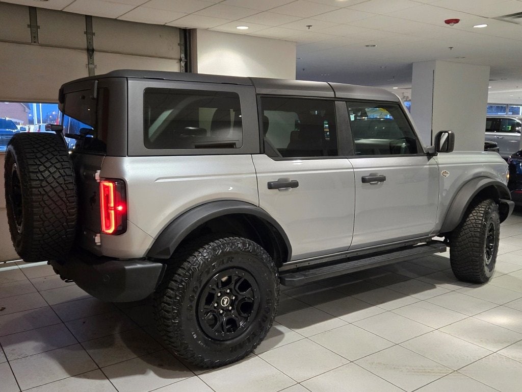 2023 FORD BRONCO - Image 10