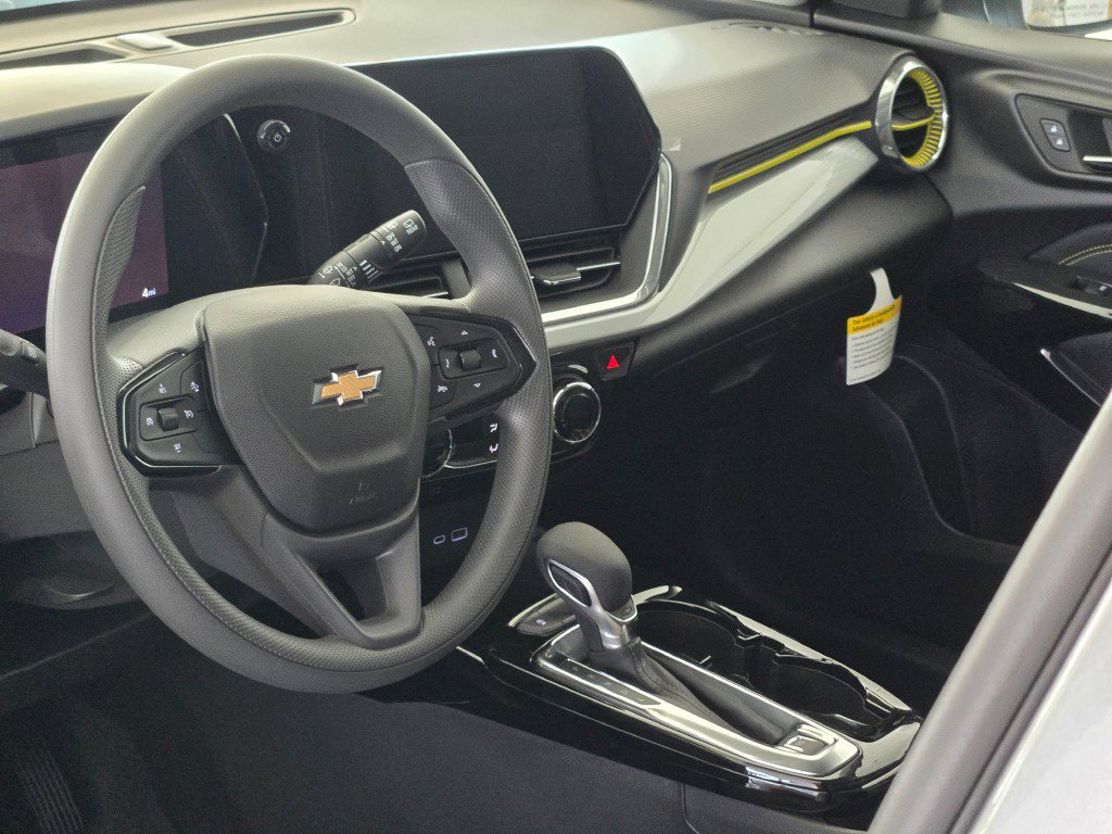 2026 Chevrolet Trax LT - Photo 21